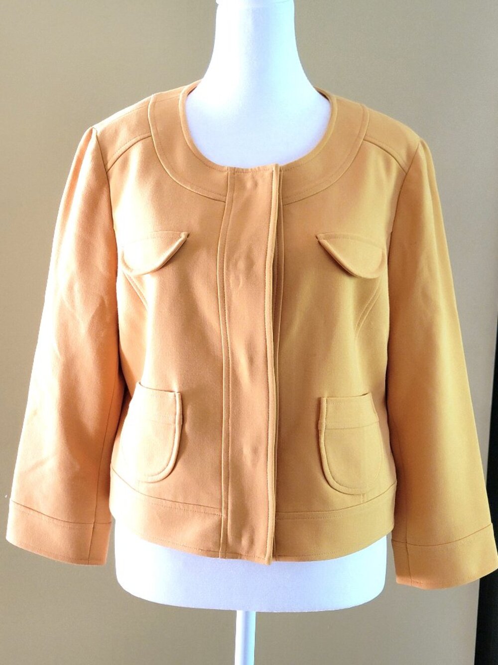 FOREVER 21 CROPPED JACKET